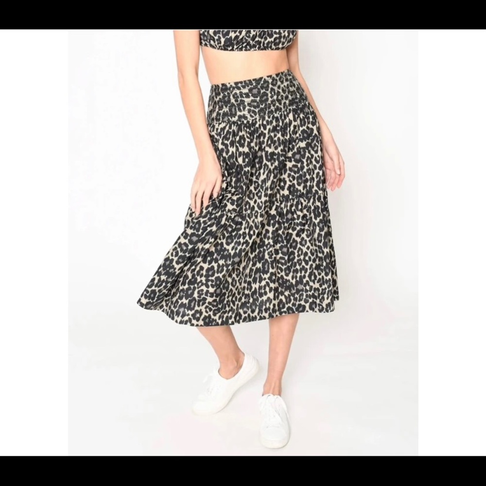Nicole Miller cheetah midi skirt size xs